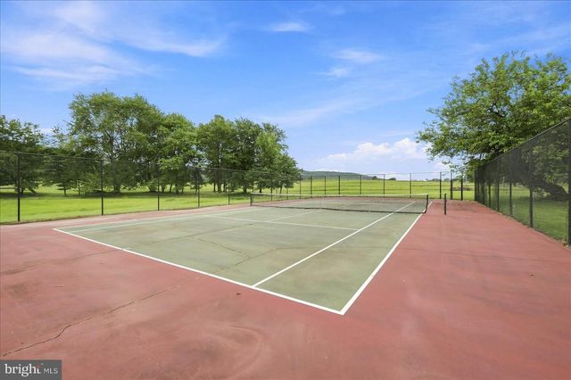 13732 HARPERS FERRY RD, Hillsboro, VA 20132