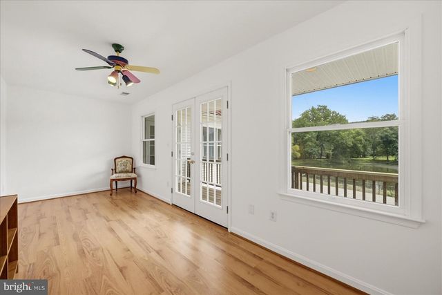 13732 HARPERS FERRY RD, Hillsboro, VA 20132