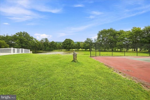 13732 HARPERS FERRY RD, Hillsboro, VA 20132