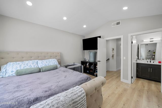 1324 Windermere Court, Palmdale, CA 93551