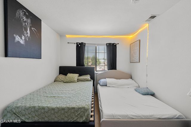 1324 Windermere Court, Palmdale, CA 93551