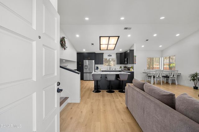 1324 Windermere Court, Palmdale, CA 93551