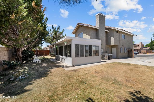 1324 Windermere Court, Palmdale, CA 93551