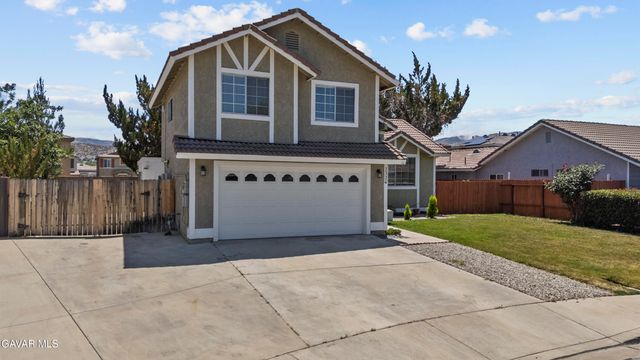 1324 Windermere Court, Palmdale, CA 93551