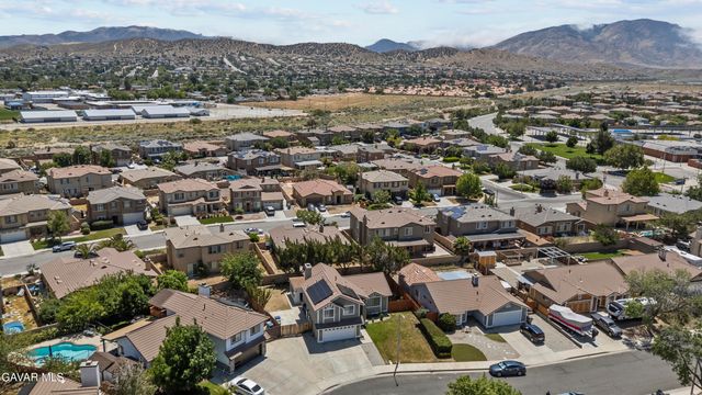 1324 Windermere Court, Palmdale, CA 93551
