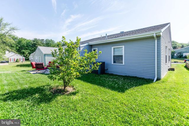 72 ST DAVIDS PL, Southampton Twp, NJ 08088