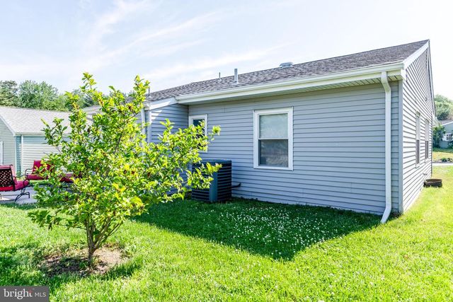 72 ST DAVIDS PL, Southampton Twp, NJ 08088