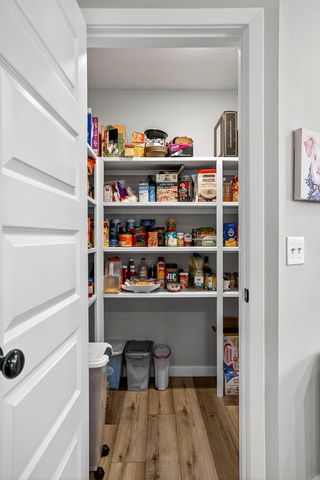 859 E Acacia Lane, Nixa, MO 65714