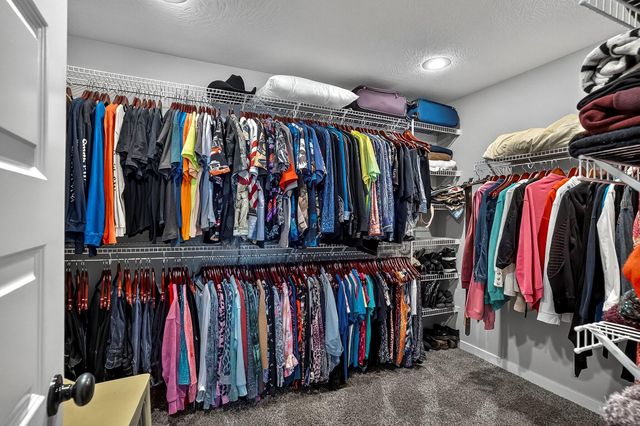 859 E Acacia Lane, Nixa, MO 65714