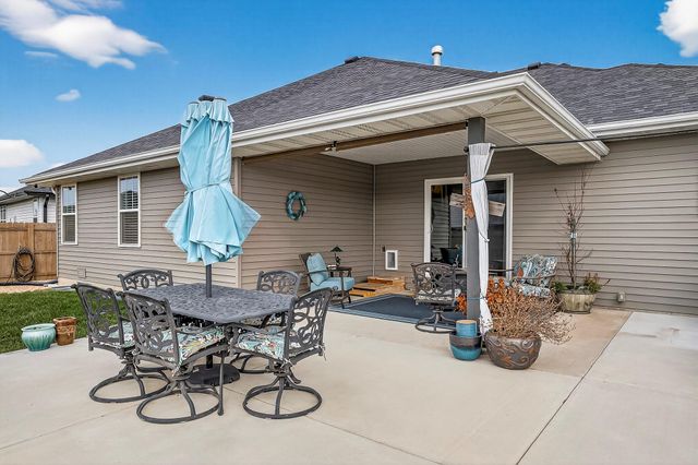 859 E Acacia Lane, Nixa, MO 65714