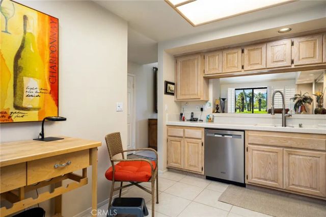 135 Blue River Drive, Palm Desert, CA 92211