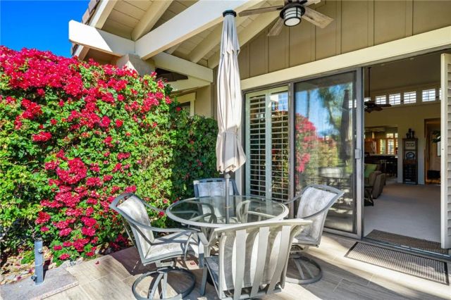 135 Blue River Drive, Palm Desert, CA 92211