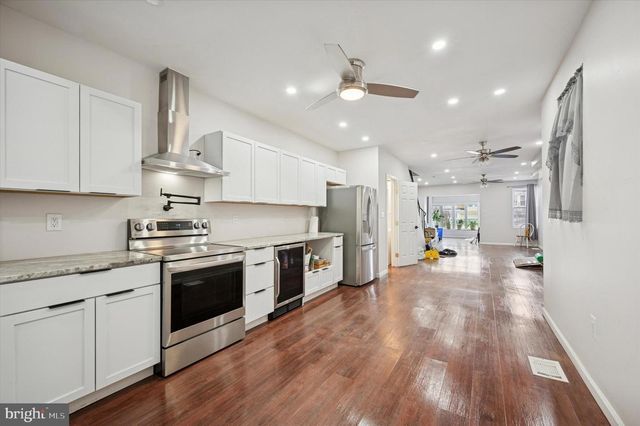 1511 W CHEW ST, Philadelphia, PA 19141