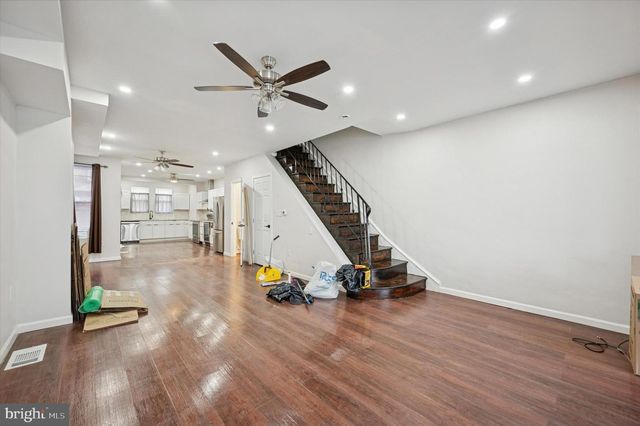 1511 W CHEW ST, Philadelphia, PA 19141