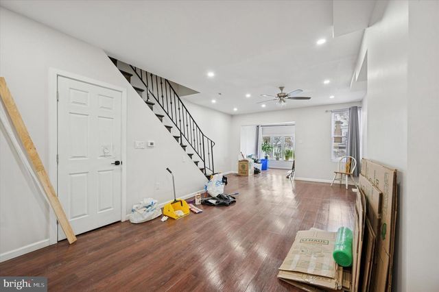 1511 W CHEW ST, Philadelphia, PA 19141