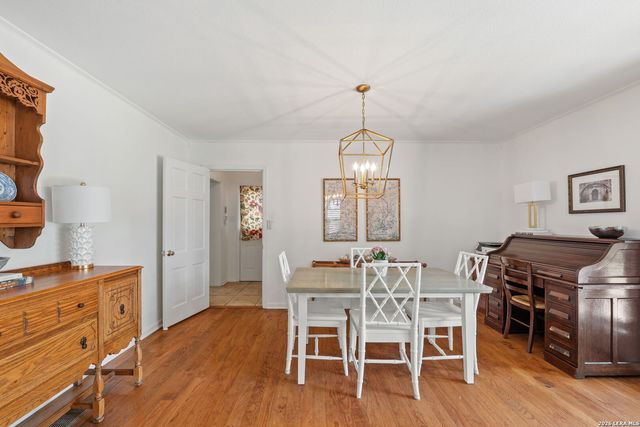 405 CANTERBURY HILL ST, San Antonio, TX 78209