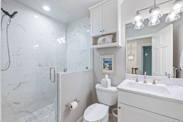 405 CANTERBURY HILL ST, San Antonio, TX 78209