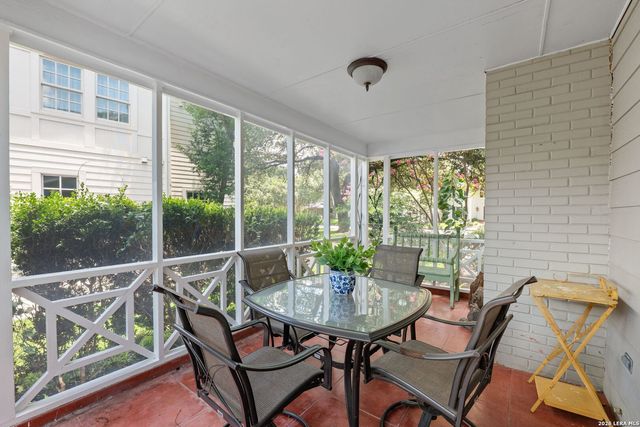 405 CANTERBURY HILL ST, San Antonio, TX 78209