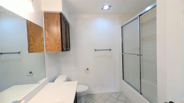 4400 Hemingway Drive 112, Oklahoma City, OK 73118