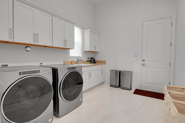 7480 NW 26th Way, Boca Raton, FL 33496