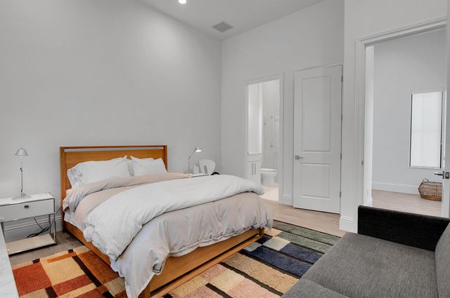 7480 NW 26th Way, Boca Raton, FL 33496