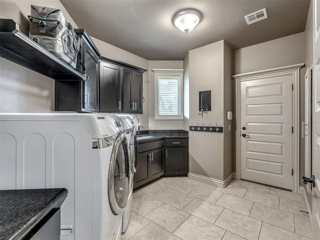 7036 NW 160th Street, Edmond, OK 73013