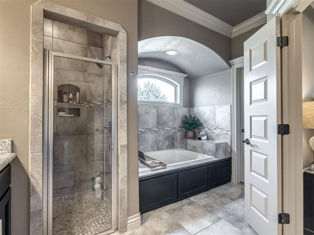 7036 NW 160th Street, Edmond, OK 73013