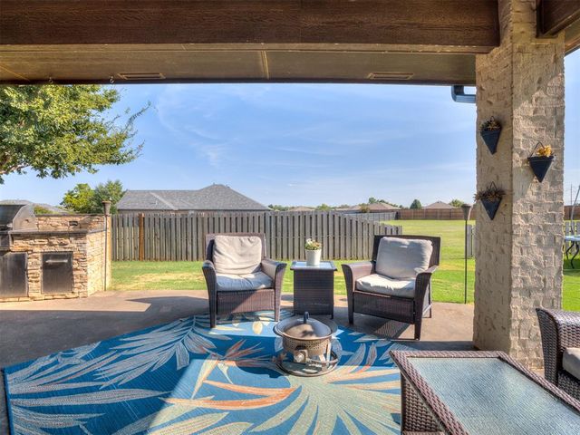 7036 NW 160th Street, Edmond, OK 73013