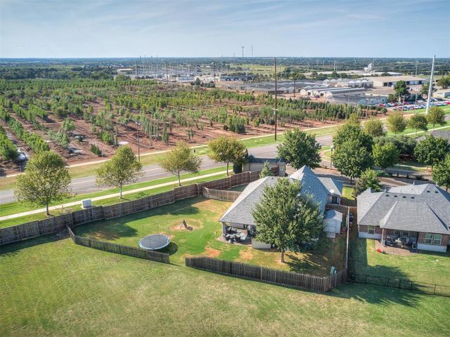 7036 NW 160th Street, Edmond, OK 73013