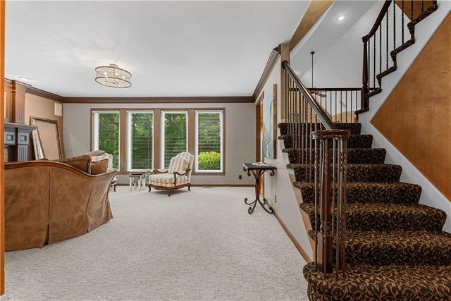 3036 SW Pergola View, Lee's Summit, MO 64081