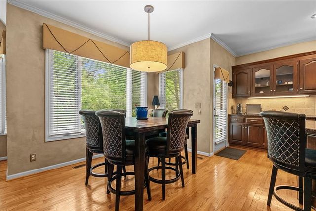 3036 SW Pergola View, Lee's Summit, MO 64081