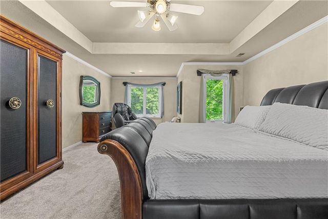 3036 SW Pergola View, Lee's Summit, MO 64081