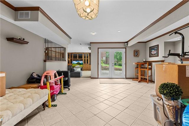 3036 SW Pergola View, Lee's Summit, MO 64081
