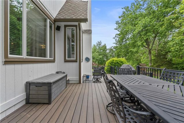 3036 SW Pergola View, Lee's Summit, MO 64081