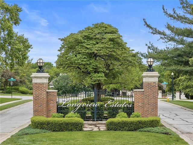3036 SW Pergola View, Lee's Summit, MO 64081