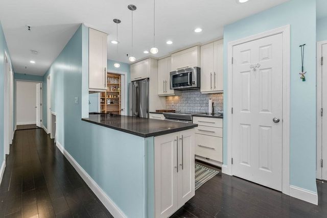76 Elm St G3, Boston, MA 02130