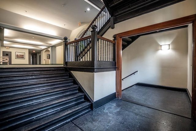 76 Elm St G3, Boston, MA 02130