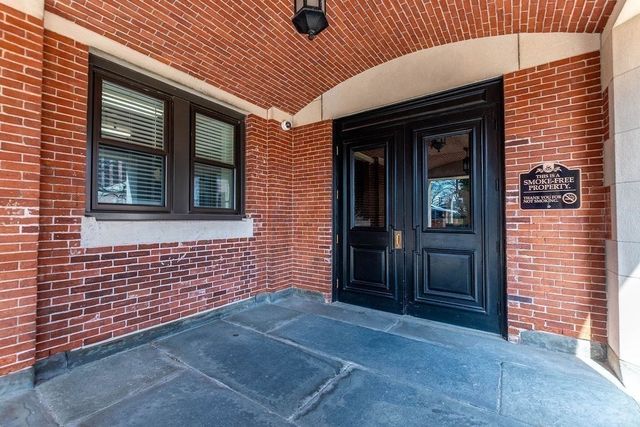 76 Elm St G3, Boston, MA 02130