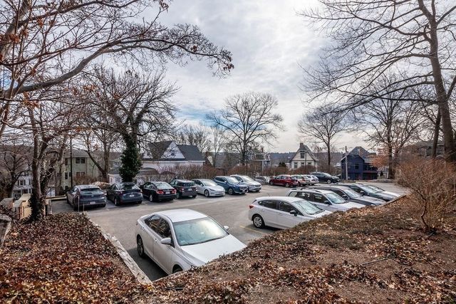 76 Elm St G3, Boston, MA 02130