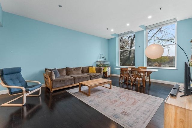 76 Elm St G3, Boston, MA 02130