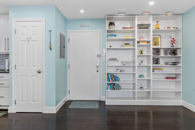 76 Elm St G3, Boston, MA 02130