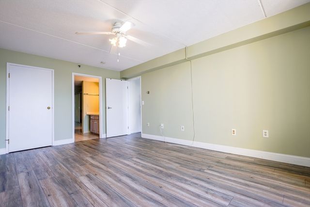 200 Cove Way 1002, Quincy, MA 02169