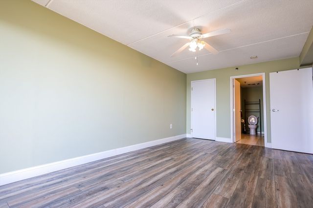 200 Cove Way 1002, Quincy, MA 02169
