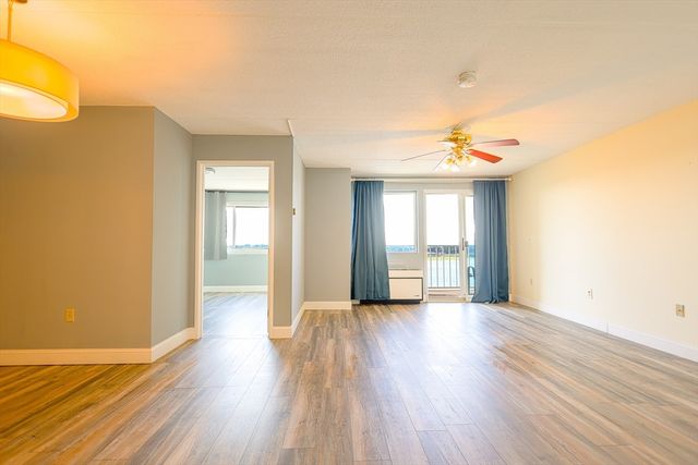 200 Cove Way 1002, Quincy, MA 02169