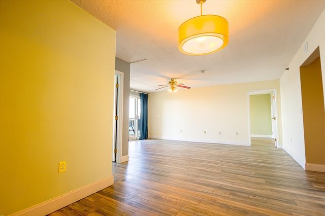 200 Cove Way 1002, Quincy, MA 02169