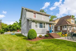 13 Elm Dr, Cedar Grove Twp., NJ 07009