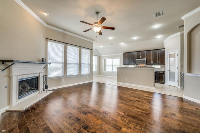 1017 Nob Hill Place, Mckinney, TX 75071