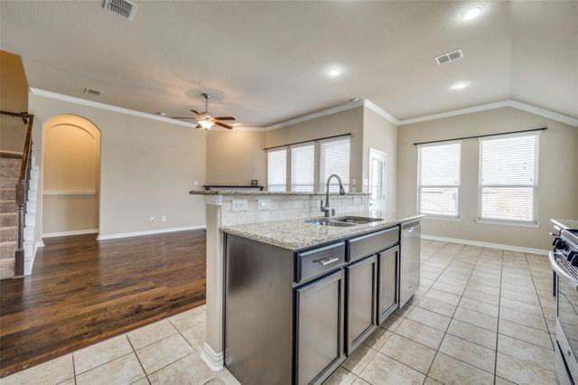 1017 Nob Hill Place, Mckinney, TX 75071