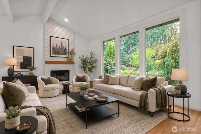 16438 SE 22nd Street, Bellevue, WA 98008