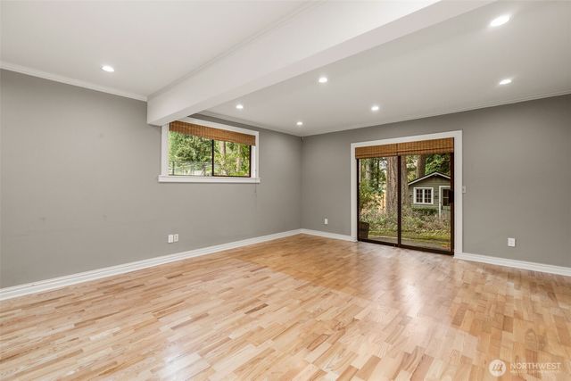 16438 SE 22nd Street, Bellevue, WA 98008